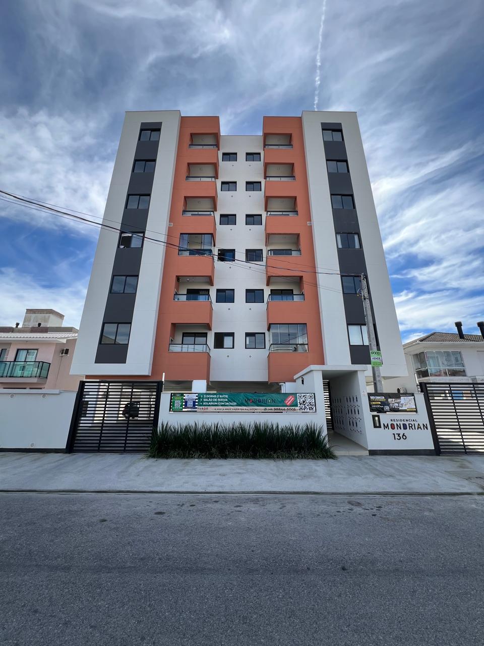 Apartamento de 3 dormitórios sendo uma suíte  no Bairro Nova Palhoça