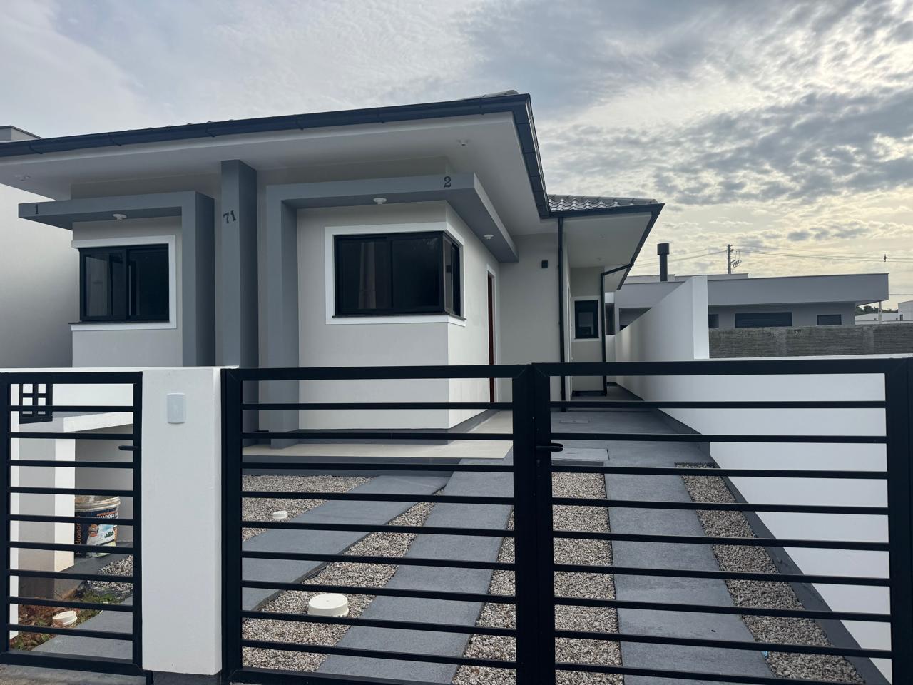 casa 2 quartos geminada Novo Horizonte